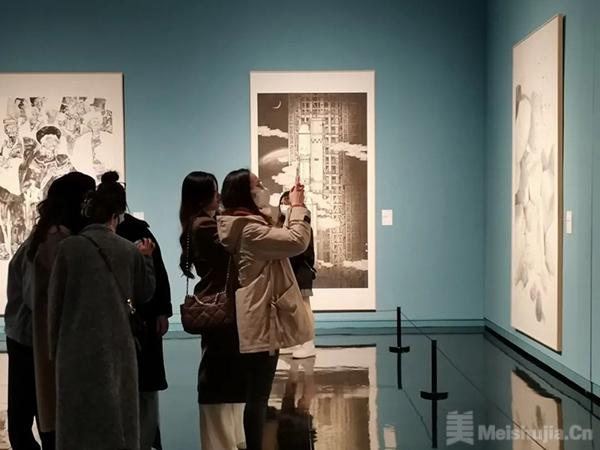 “第五届全国中国画展览”在郑州开幕